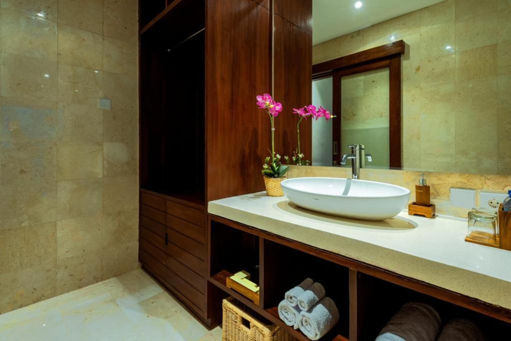 Sanata Luxury Villa Canggu  Bagian luar foto